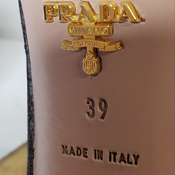 Prada Brown Leather Platform Pumps  SZ 39 - Picture 13 of 15